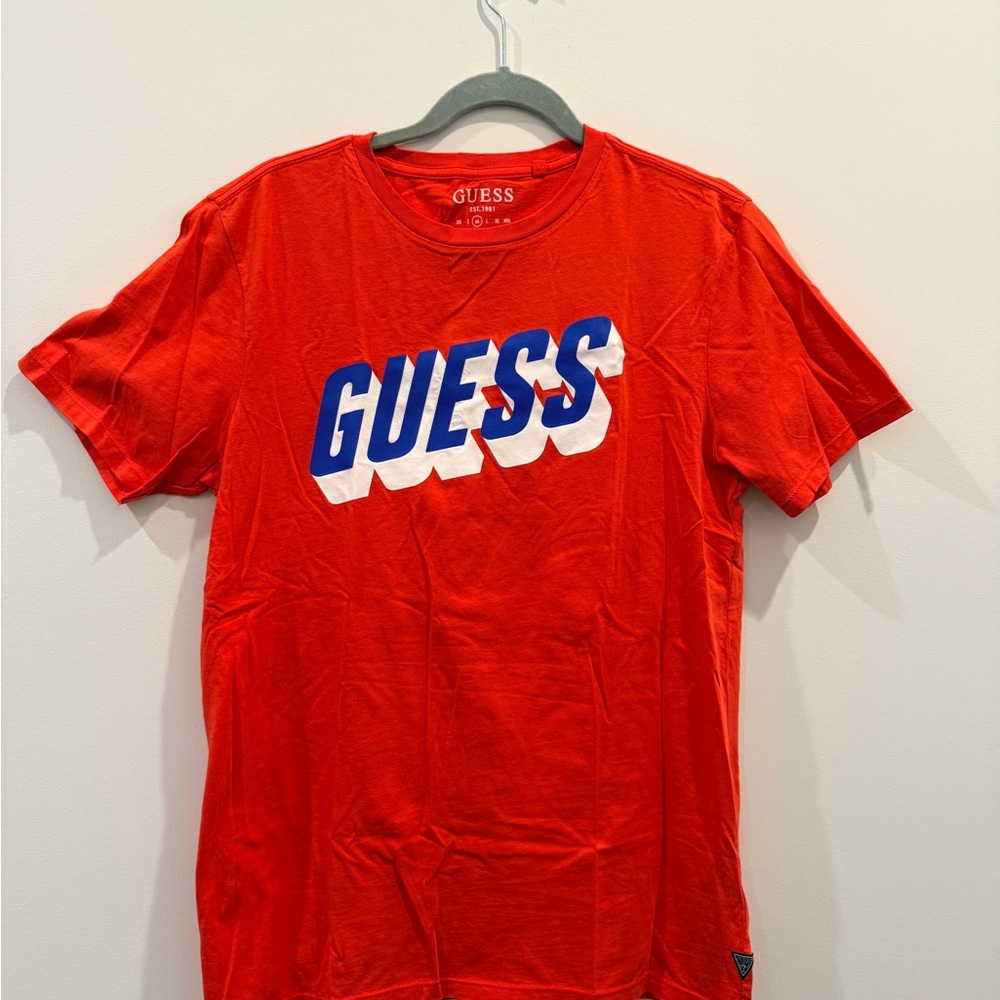 Guess Men's Red T-Shirt